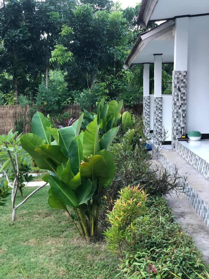Ariata Arya Hostel Kuta  Екстер'єр фото