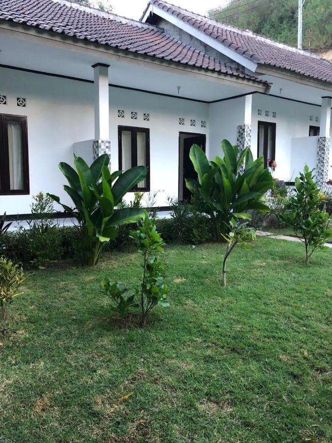 Ariata Arya Hostel Kuta  Екстер'єр фото
