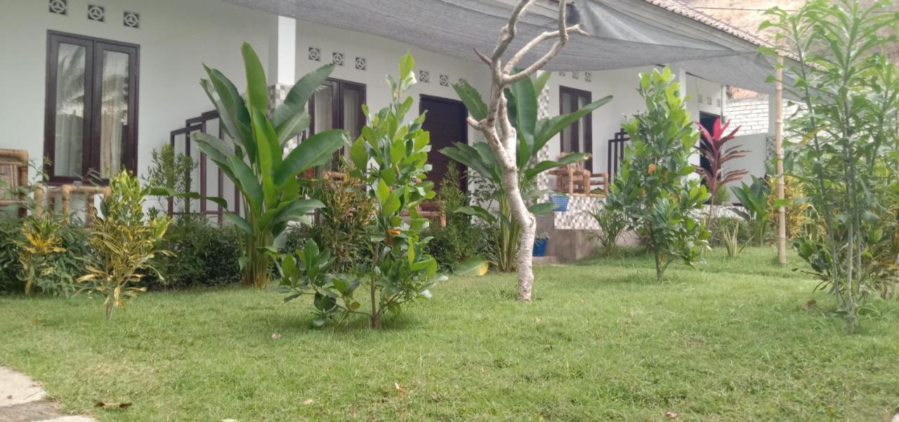 Ariata Arya Hostel Kuta  Екстер'єр фото