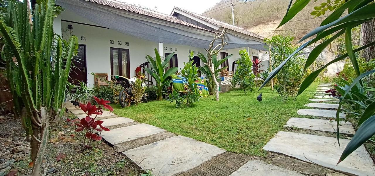 Ariata Arya Hostel Kuta  Екстер'єр фото