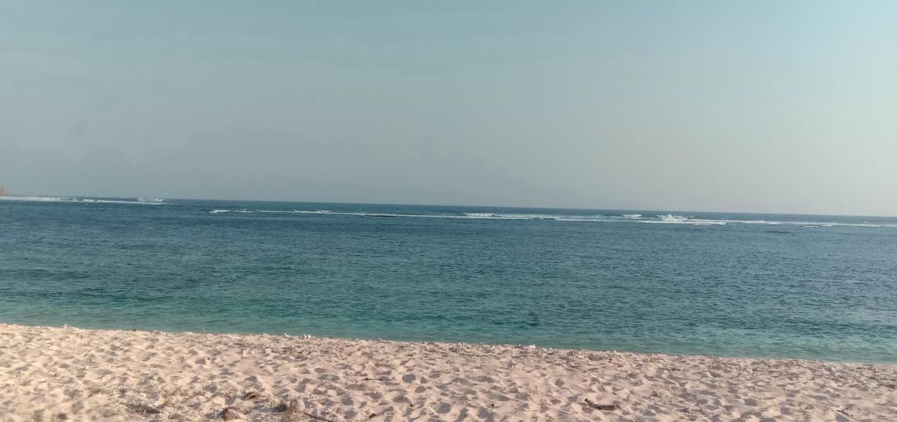 Ariata Arya Hostel Kuta  Екстер'єр фото